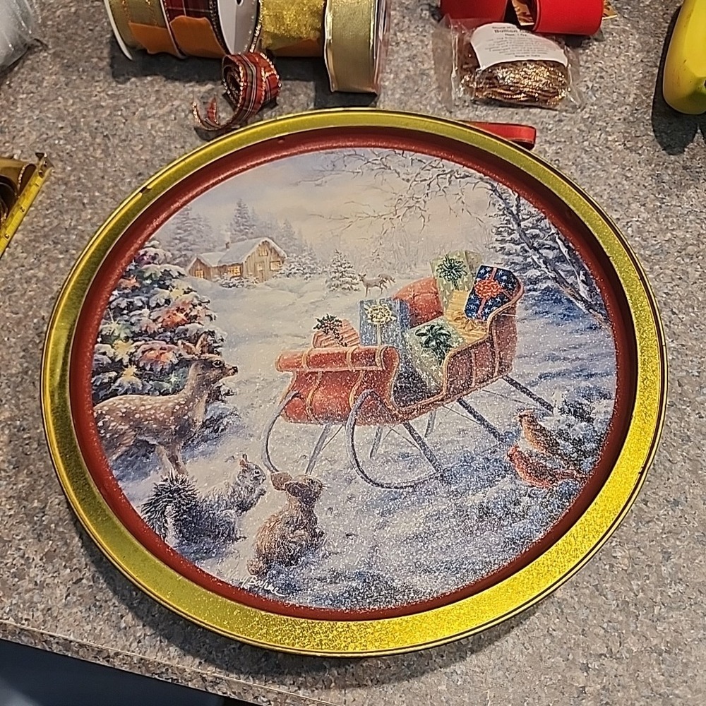 Christmas Cookie Tin Original Gourmet Reindeer Sleigh Red Gold Large 13" Tray‎